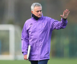Tottenham ‘thắt lưng, buộc bụng’, Mourinho vẫn đòi 5 tân binh