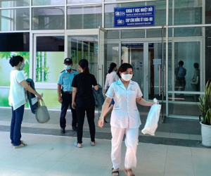 Hai bệnh nhân mắc Covid-19 ở Đà Nẵng đang phải thở máy