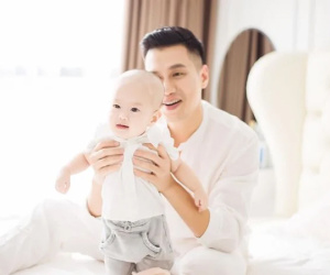 Việt Anh chia sẻ quan điểm về việc giúp con vượt qua khủng hoảng khi bố mẹ ly hôn