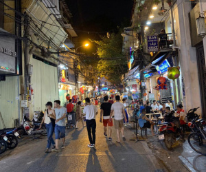 Quán Karaoke trước yêu cầu đóng cửa sau 0h ngày 1/8: Nơi đông đúc, chỗ thưa thớt những lượt khách cuối cùng