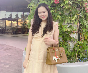Lâu lâu mới thả nhẹ 1 tấm ảnh bầu bí, nhan sắc Quỳnh Anh vẫn rất đáng gờm đó nha