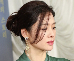 Top 20 nữ diễn viên Hàn hot nhất tháng 7: Son Ye Jin - Song Hye Kyo đều lép vế trước mỹ nhân 'Giày thủy tinh'