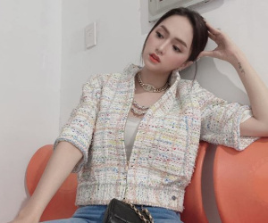 Vừa dính tin đồn hẹn hò cực phẩm Singapore, Hương Giang chăm lên đồ hiệu khoe sắc và 'thả thính' ngọt hơn hẳn