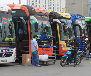 Hà Nội tìm khách đi chung xe với 'bệnh nhân 620'