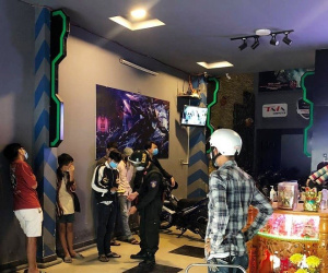 Đà Nẵng: 11 thanh niên vẫn miệt mài cày game bất chấp lệnh cách ly xã hội