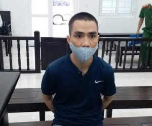 Tức giận kẻ nói mẹ mình ngoại tình, gã đàn ông phạm tội giết người