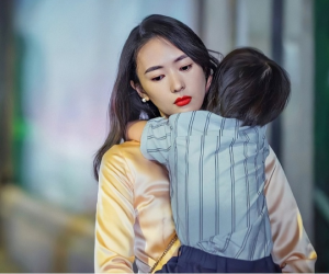 Phim hot '30 chưa phải là hết': Đau đớn nhất là khi con trai Cố Giai biết bố mẹ ly hôn liền nói 'nếu như con chọn bố thì sao?'
