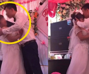 Dở khóc dở cười với màn 'cưỡng hôn' cô dâu trên sân khấu của chú rể, MC đứng cạnh liên tục hô 'Chưa! Chưa!'