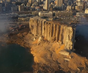 Vụ nổ ở Beirut tạo ra hố rộng hơn 100 mét, nhìn thấy rõ trên ảnh vệ tinh
