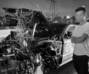 Vừa sang tay chủ mới 11 tỷ, chàng trai 26 tuổi xót xa khi siêu xe Porsche lao xuống cầu Sài Gòn, hư hỏng nặng