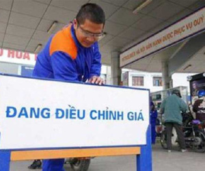 Giảm giá xăng RON 95, dầu diesel