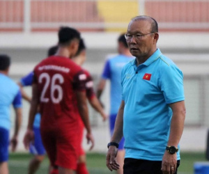 Lùi lịch thi đấu vòng loại World Cup 2022, ĐT Việt Nam hoãn tập trung