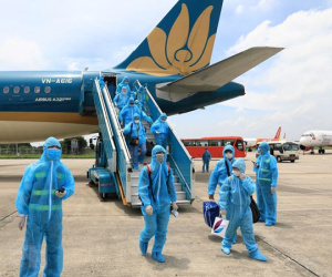 Đưa những hành khách bị mắc kẹt ở Đà Nẵng về Hà Nội