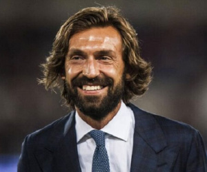 Galliani: 'Pirlo cười như điên khi nhận dẫn dắt Juventus'