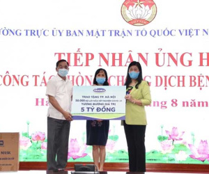 Vinamilk ủng hộ 8 tỷ đồng cho Hà Nội và 3 tỉnh miền Trung chiến đấu chống dịch Covid-19