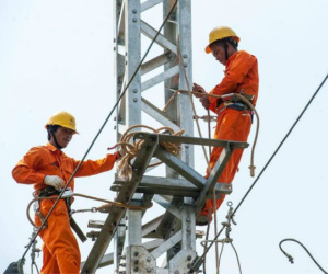 Bộ Công Thương nói gì về điện một giá gần 3.000 đồng/kWh?