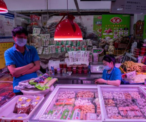 WHO khẳng định không có bằng chứng về việc COVID-19 lây lan qua thực phẩm