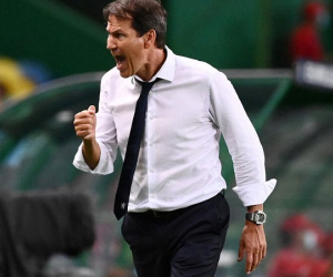 HLV Lyon tự hào thắng Guardiola về chiến thuật