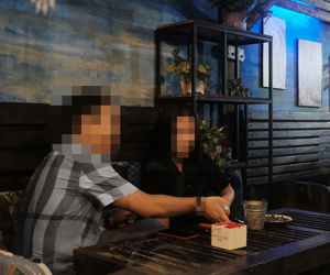 Bí mật thế giới ngầm Sugar baby - daddy: Những 'bố nuôi' quái đản