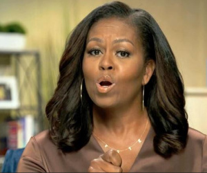 Bà Michelle Obama: Ông Trump là 'tổng thống sai lầm'