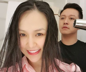 Vợ chồng Tuấn Hưng khiến dân mạng ghen tị vì màn 'thả thính' ngọt đến sâu răng