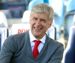 Wenger tự tiến cử bản thân thay Koeman ở ĐT Hà Lan