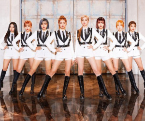 Nóng: Em út tố bị cả nhóm bắt nạt, 7 thành viên girlgroup huỷ luôn hợp đồng và quay ra vạch trần công ty cùng 'nạn nhân'