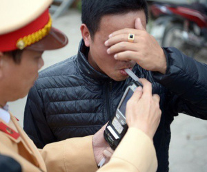 Chỉ trong 21 ngày, phát hiện gần 100 tài xế 'nghiện', hơn 9.300 'ma men'