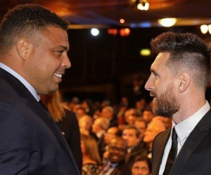 Ronaldo: 'Messi ra đi không giải quyết được vấn đề của Barca'