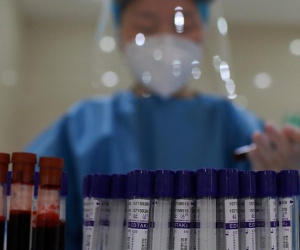 Trung Quốc đã 'âm thầm' thử nghiệm vaccine phòng COVID-19 cho những nhóm nguy cơ cao