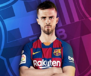 Bom tấn của Barca mắc Covid-19