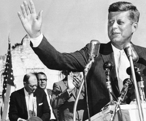 Ai chủ mưu vụ ám sát Tổng thống Mỹ Kennedy?