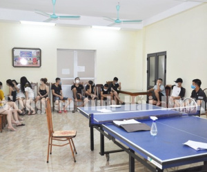15 người bay lắc trong quán karaoke bất chấp lệnh giãn cách xã hội