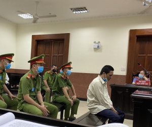 15 năm tù vì đoạt mạng người đàn ông sống chung với vợ