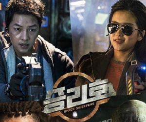 Song Joong Ki lại gặp phải 'vận đen', fan đang chờ chemistry với Kim Tae Ri thì phim mới lại thông báo hoãn chiếu