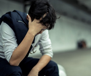 Bị vô sinh nhưng vợ vẫn hớn hở tiệc tùng, tôi chỉ biết thở dài cho tới khi phát hiện vết tiêm trên người cô ấy thì choáng váng và phẫn nộ vô cùng