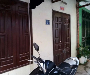 Trong tay 130 triệu, vợ chồng trẻ mua đất Hà Nội chờ ngày xây nhà