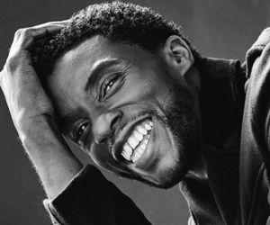 'Vua báo đen' Chadwick Boseman có gì khiến người hâm mộ tiếc nuối
