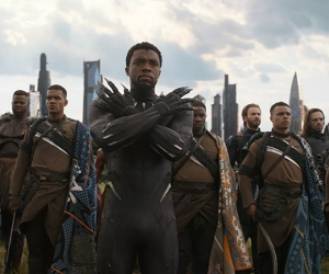 Chadwick Boseman đóng 9 phim lúc trị ung thư
