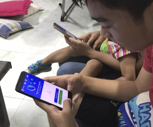 Bluezone có thể bảo vệ người không có smartphone khỏi Covid-19?