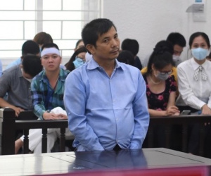 Vụ án giết người chặt xác ném xuống sông: Bị cáo liên tục chối tội
