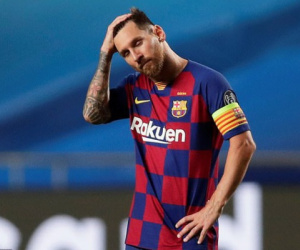 LaLiga làm khó, Messi còn có 'cửa' rời Barca?