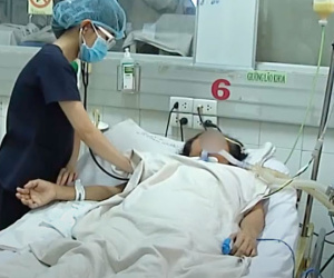 Một bệnh nhân ở Bình Dương phải thay huyết tương đến 5 lần vì ngộ độc sau khi ăn pate Minh Chay mua qua mạng dù phát hiện có vị chua