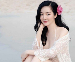 Cuộc sống siêu giàu của hoa hậu giữ vương miện suốt 28 năm