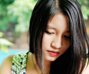 Chồng lao đến làm ầm ĩ giữa công ty mà giờ tôi không dám ngẩng mặt nhìn sếp và đồng nghiệp