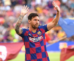 Messi bị người hâm mộ 'tố' lợi dụng Man City để lật đổ chủ tịch Barcelona