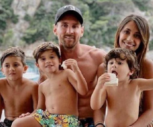 Các con Messi đã khóc khi biết cha quyết định rời Barcelona