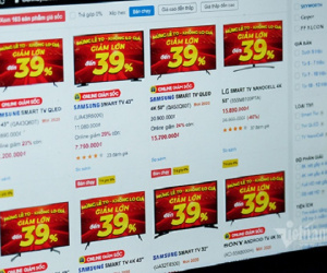 Giá TV tại Việt Nam đồng loạt giảm sốc tới 50%
