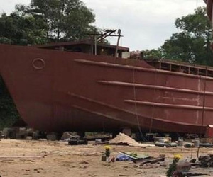 Thi thể người văng xa 20m sau tiếng nổ lớn tại xưởng đóng tàu