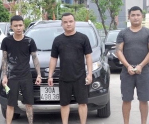 Khởi tố nhóm đòi nợ thuê, chuyên dùng súng giải quyết mâu thuẫn